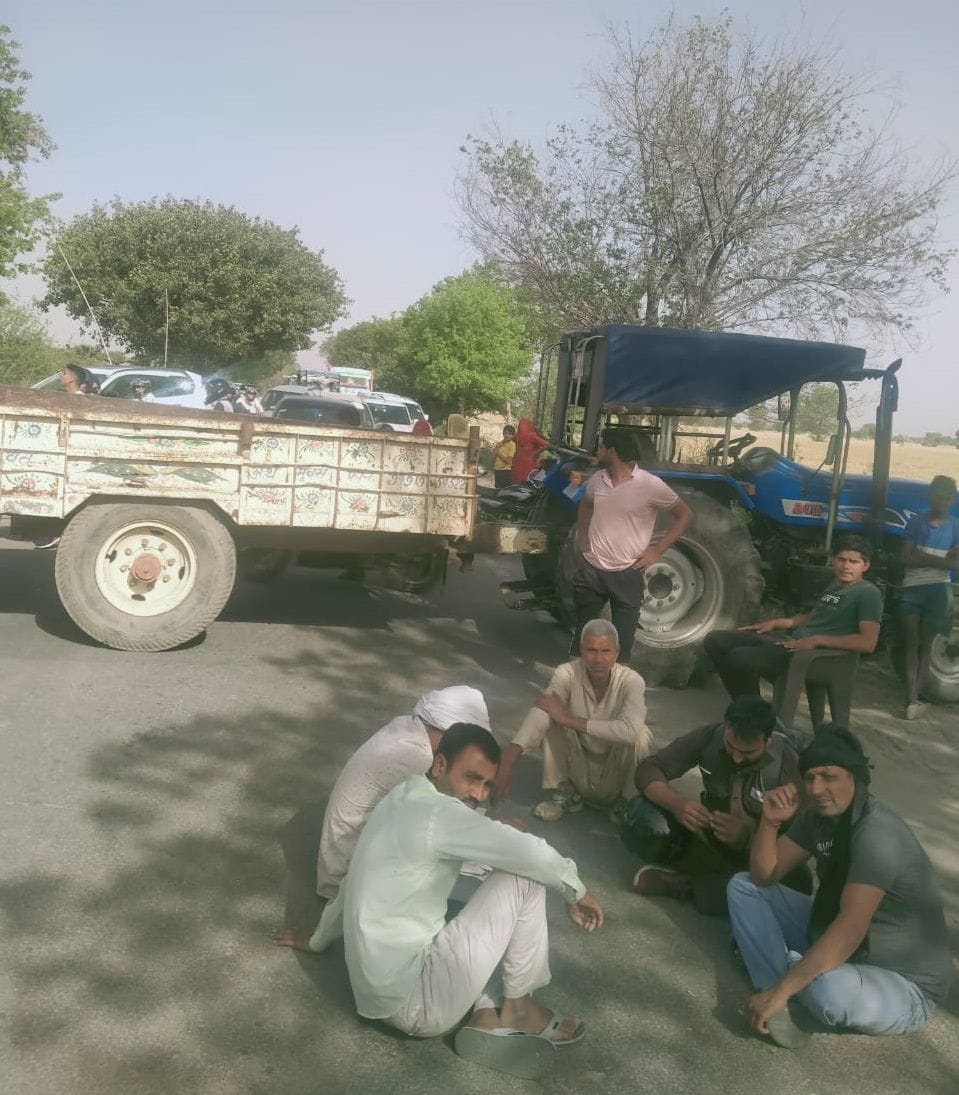Rivari Kheda shot dead by shooting a young man who took a walk in the fields
