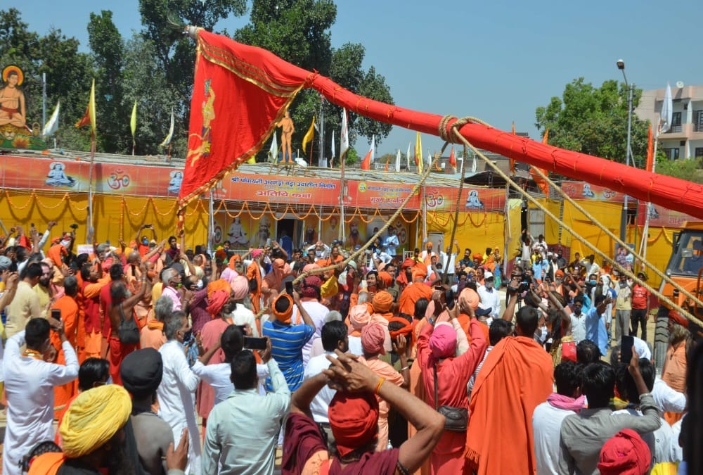 Haridwar Mahakumbh 2021: Three Bairagi Dharm Dhwaja Established Awesome Photos