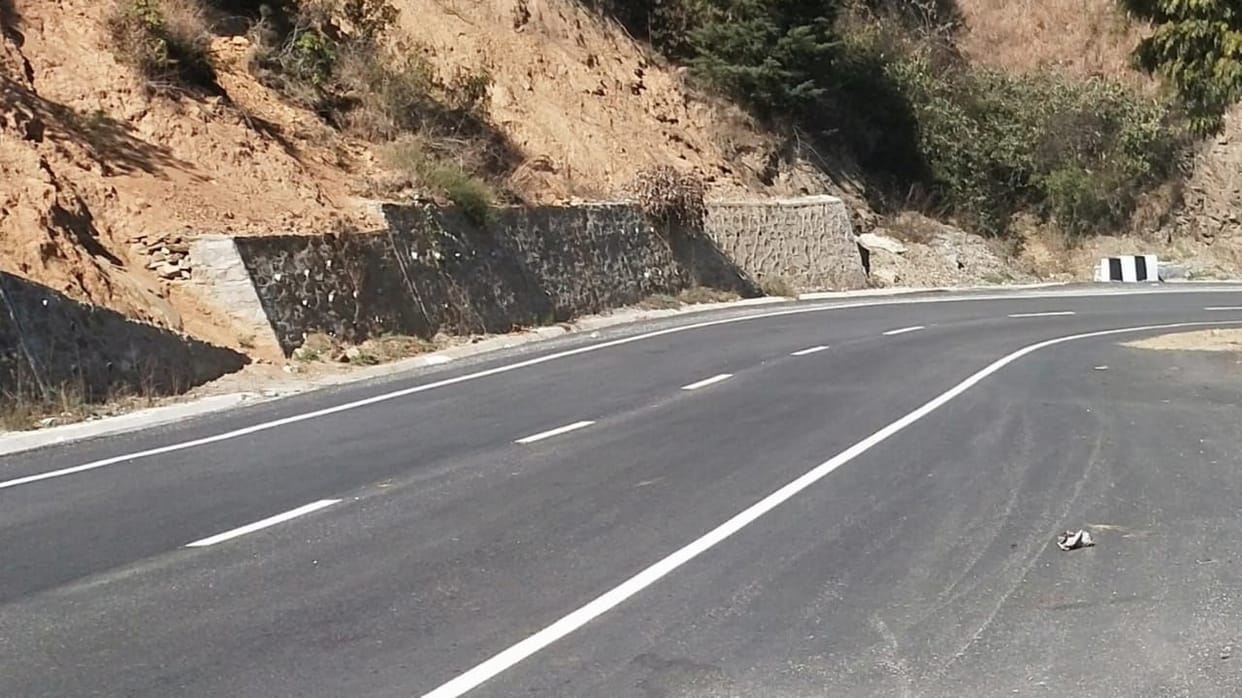 Road still incomplete after one and a half year of schedule