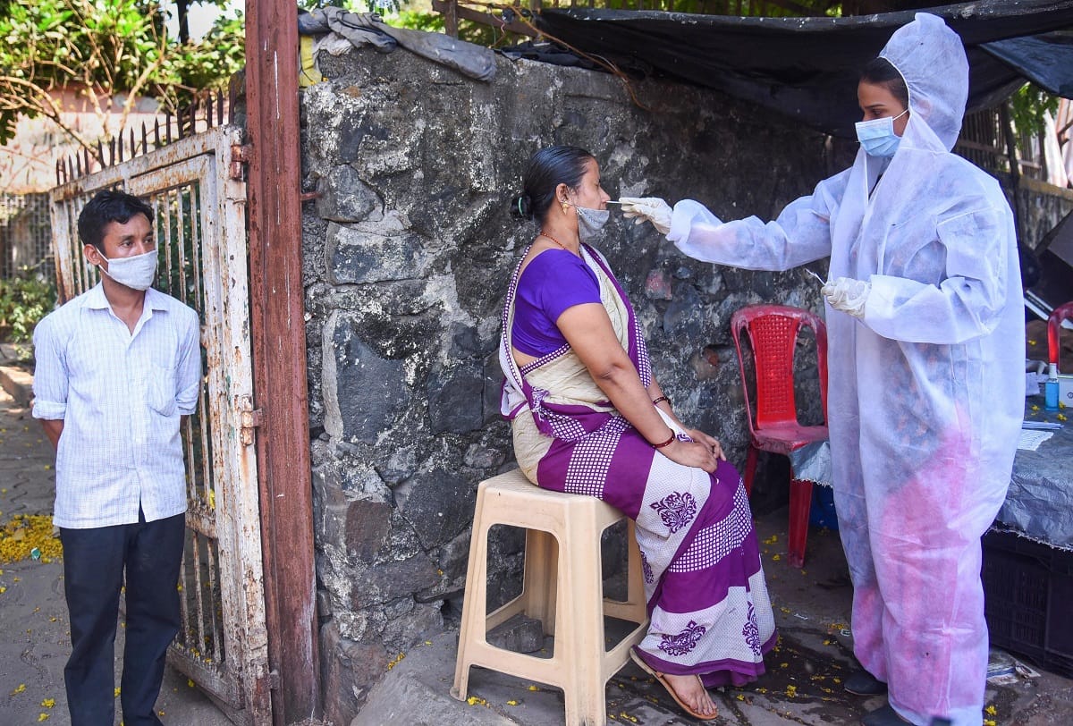 Jhansi: 39 Faces Including Junior Doctor Of Medical College