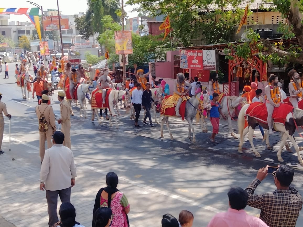 Haridwar Maha Kumbh 2021: Jagadguru Shankaracharya Swaroopanand Saraswati said  Corona also runs on orders of government