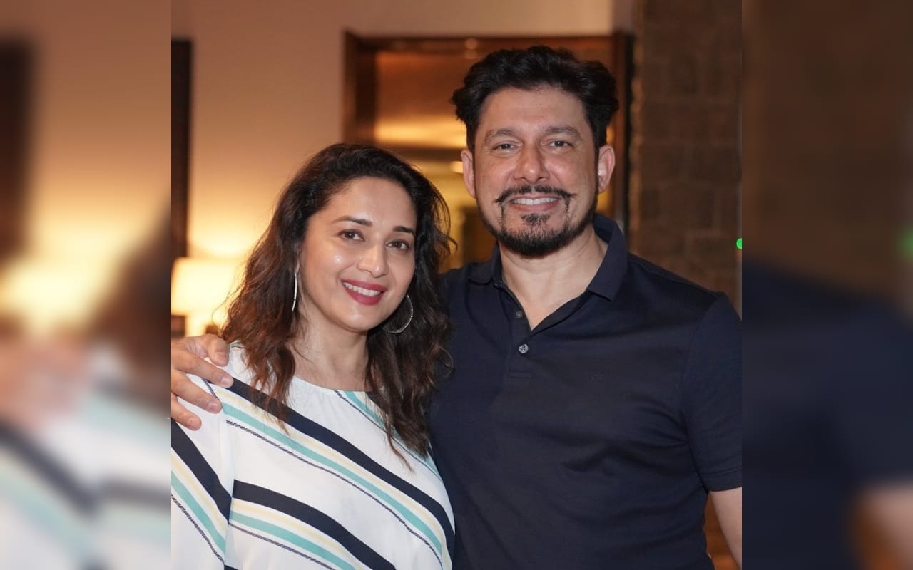 Madhuri dixit shriram wedding anniversary know couple love story started before the marriage with bike ride