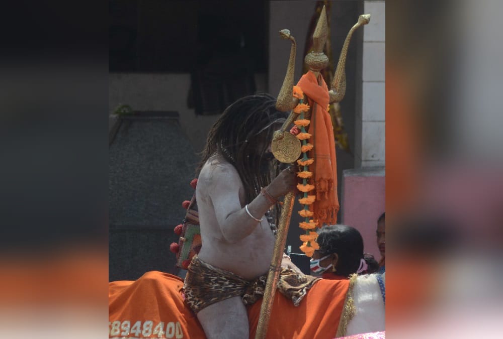 Haridwar Maha Kumbh 2021: Naga Saints Amazing Look Seen in Shobha Yatra Photos