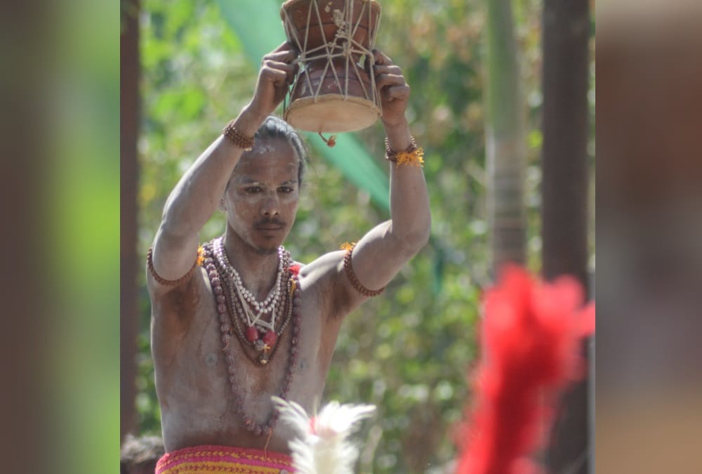 Haridwar Maha Kumbh 2021: Naga Saints Amazing Look Seen in Shobha Yatra Photos