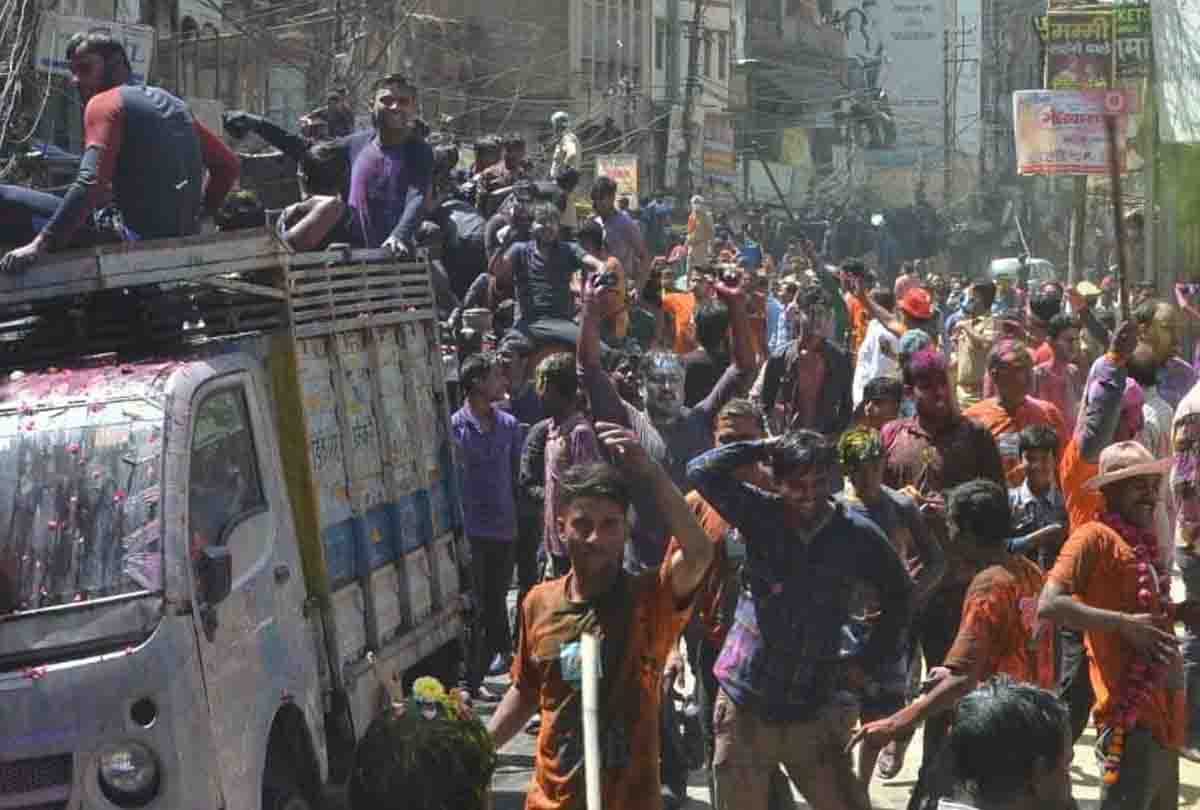 Ganga mela celebrated with great pomp in Kanpur amidst danger of corona