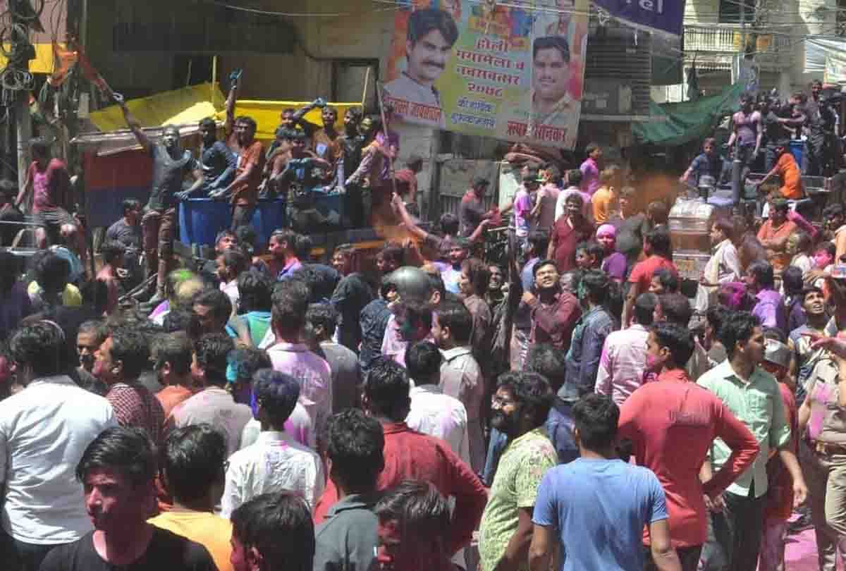 Ganga mela celebrated with great pomp in Kanpur amidst danger of corona