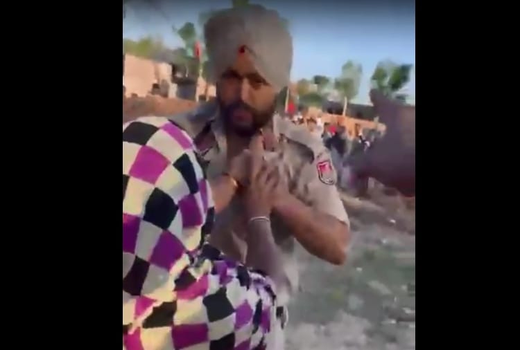 Family members attacked Police Party which came to arrest misdeed accused in Tarantaran of Punjab