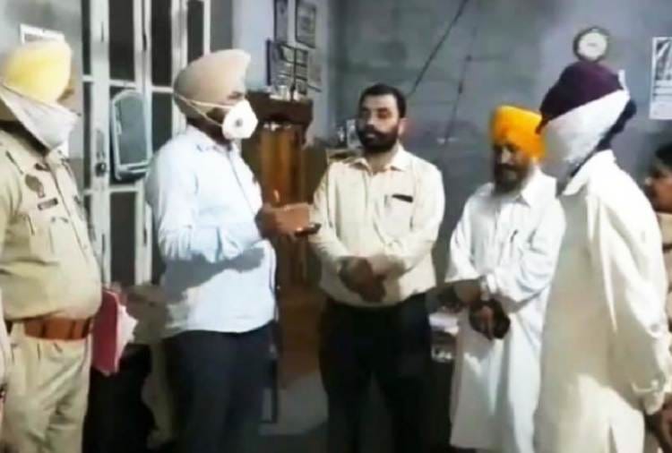 Bride found hanging from Ceiling fan in Batala of Punjab