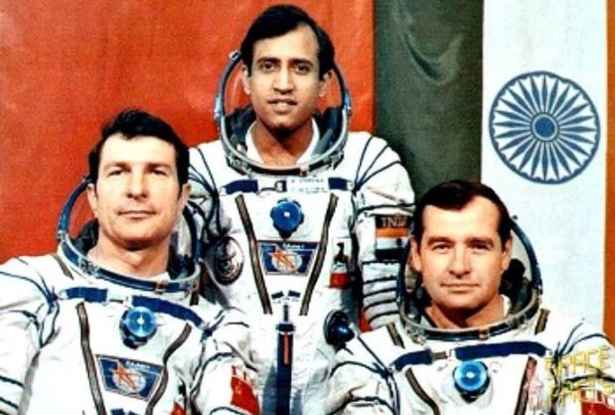 do you know about rakesh sharma this is first astronaut in space from india