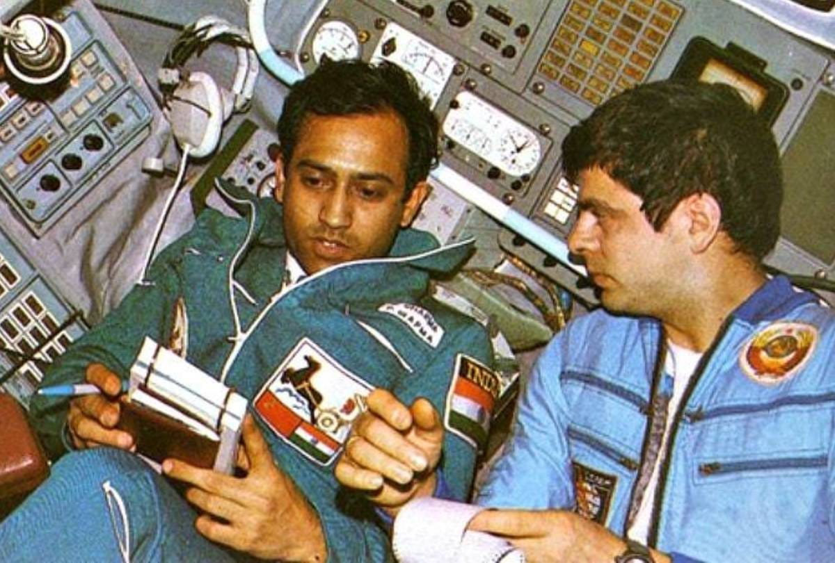 do you know about rakesh sharma this is first astronaut in space from india
