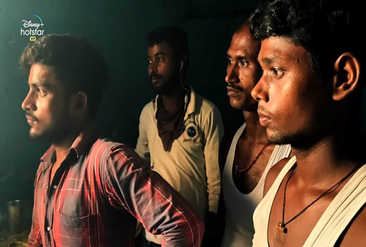 Documentary 1232 Kms Review Pankaj shukla disney plus hotstar gulzar hemanti Sarkar vishal bhardwaj