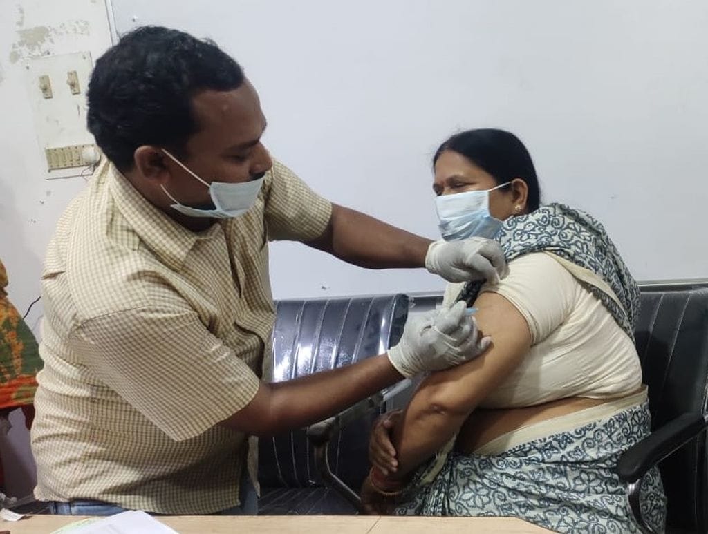 Sadar MLA got vaccinated