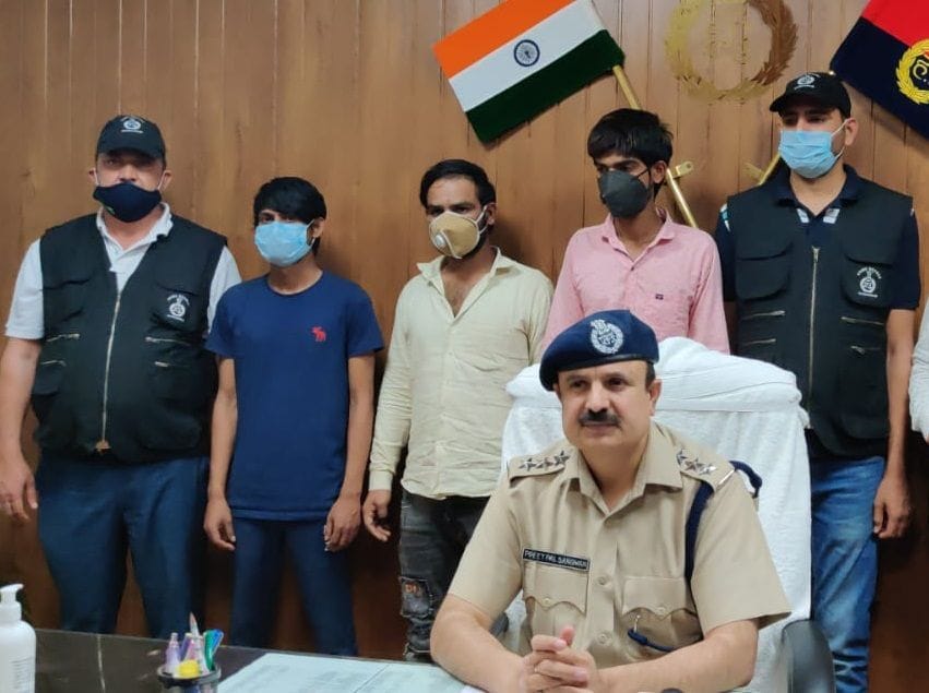 Three prize crooks arrested