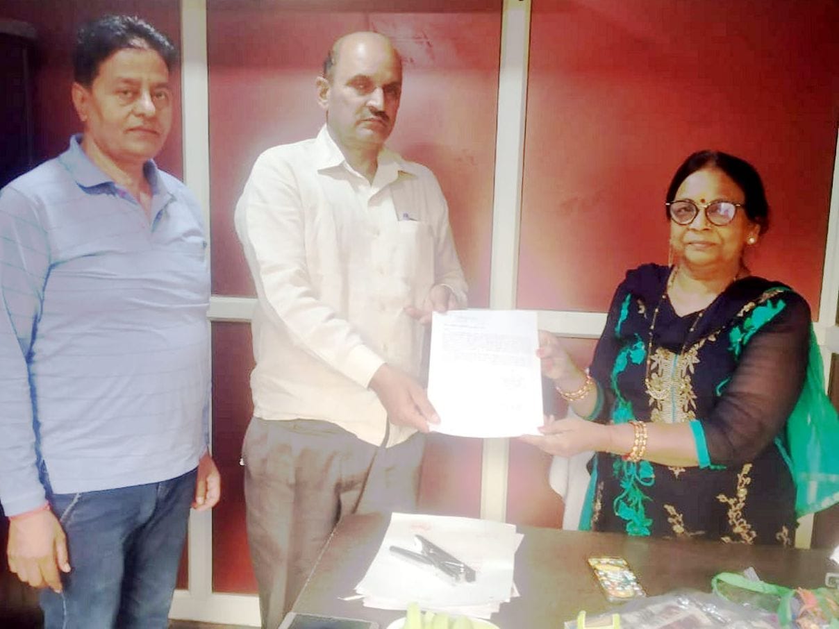 Randhir Singh left government job for Pradhani