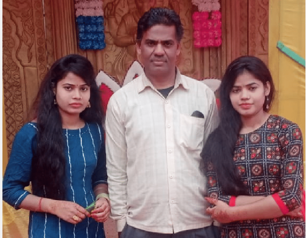 Two sisters of Jaunpur were selected in UP police