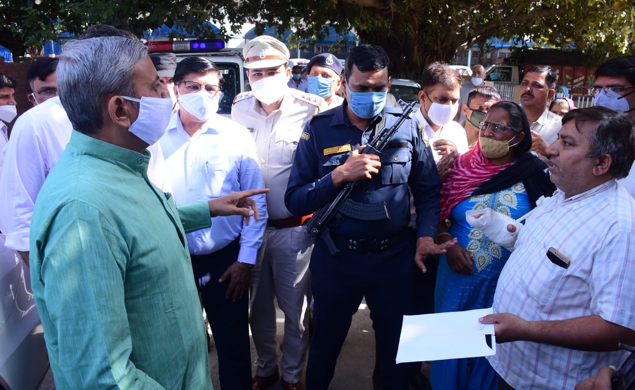 hospital worker strike, agriculture minister, patient