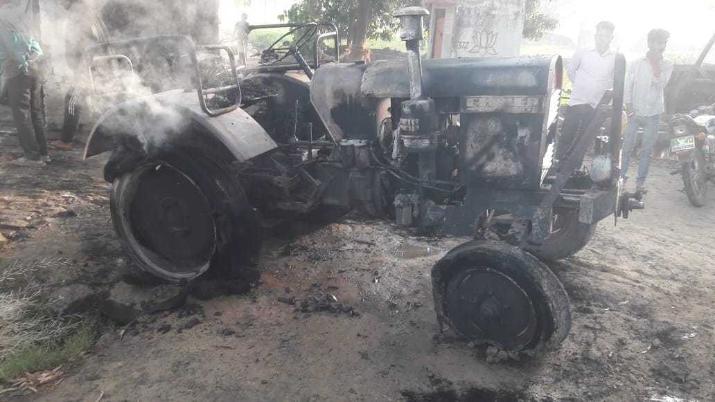 Millions lost due to thatch fire, four vehicles also burnt
