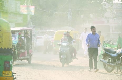 There is no splash of road and water, no dust is collected