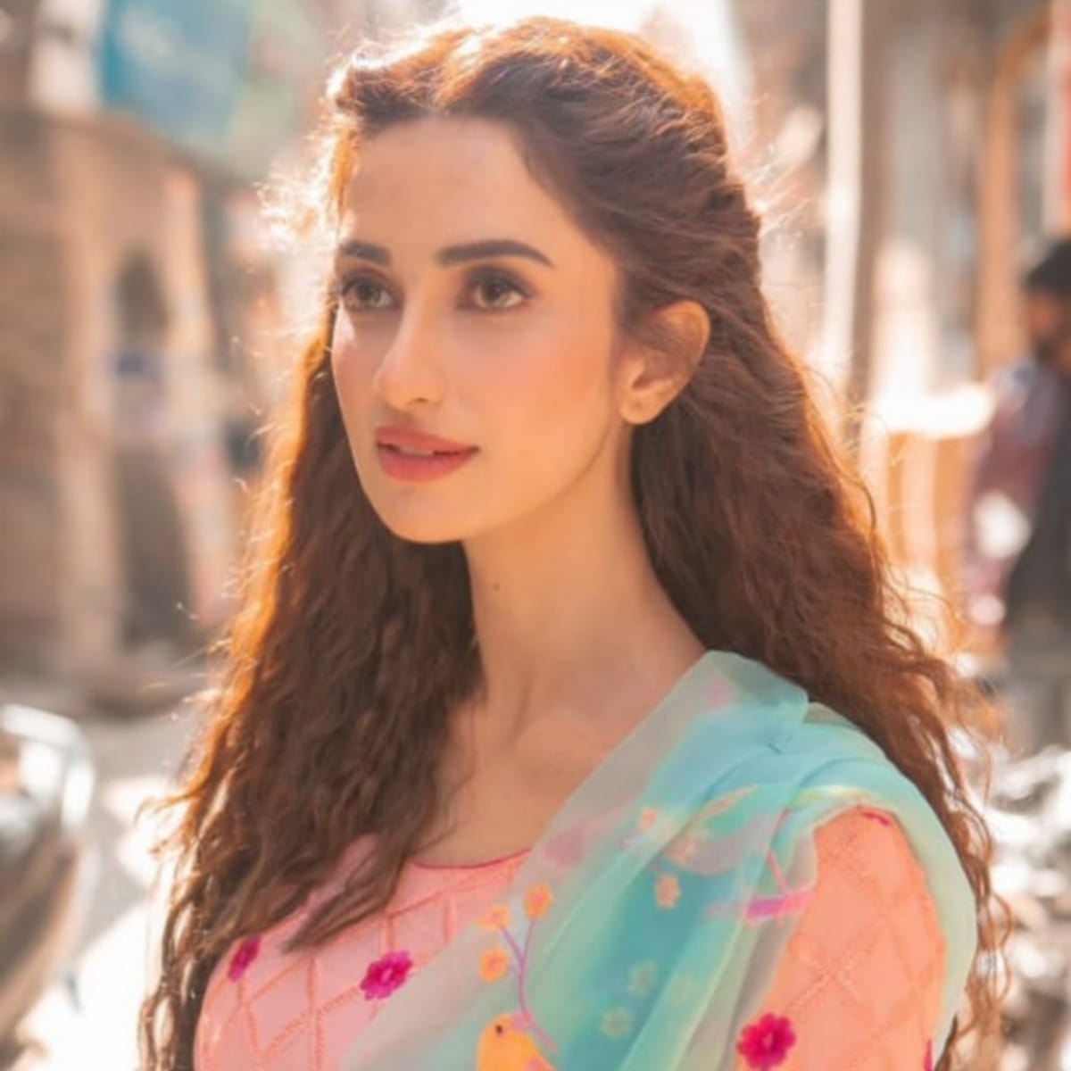 UP Panchayat Election: Model turned actress Deeksha Singh rejected by the public, the panchayat election got a crushing defeat