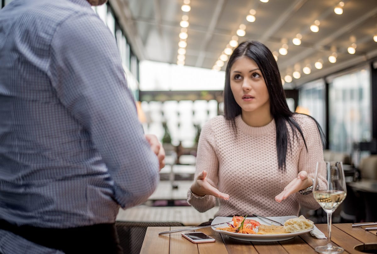 Never ask these four questions to the guests