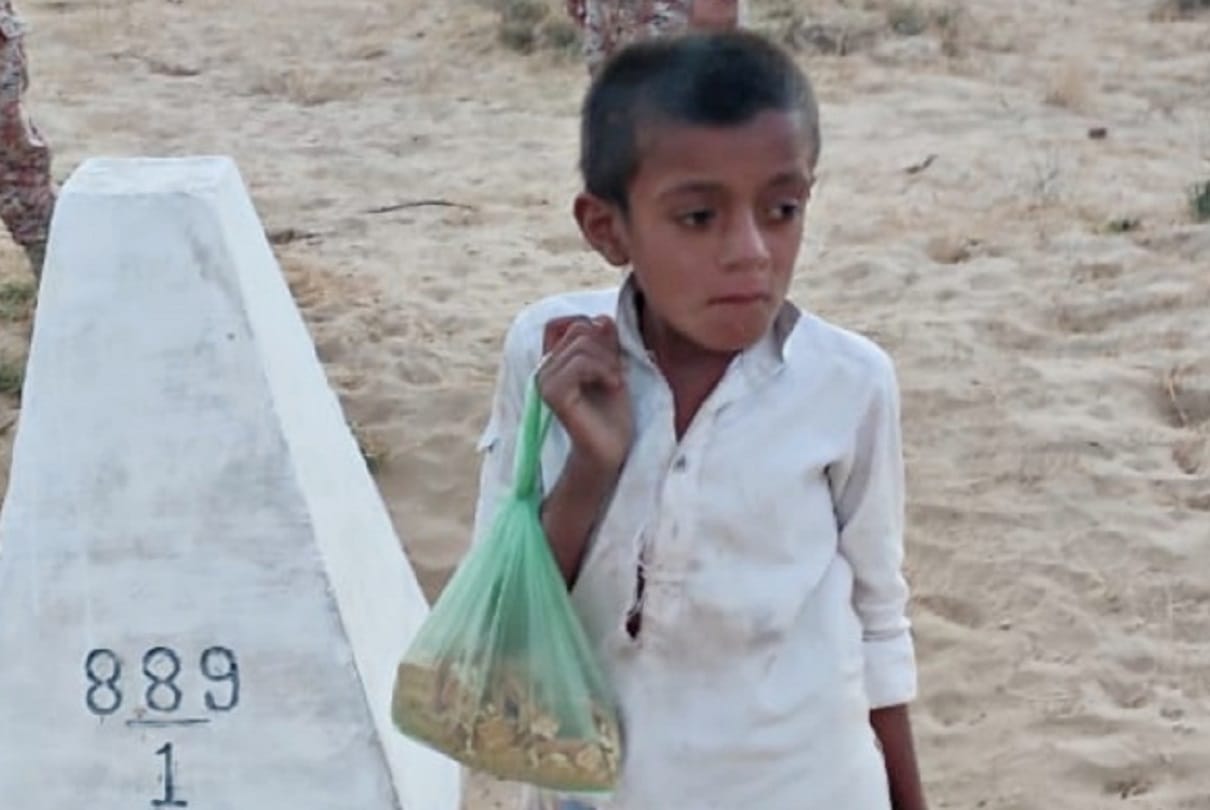 india again hand over child to pakistan who crossed international border in barmer