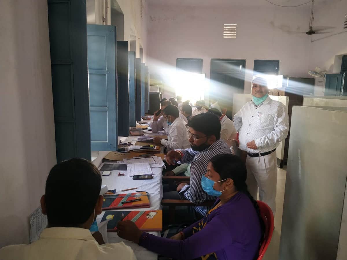 up panchayat chunav 2021: nomination starts for first phase for Panchayat Election in Jaunpur