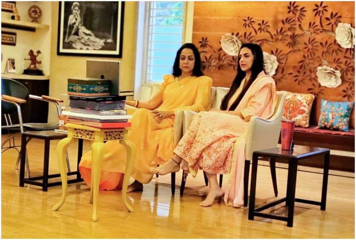 Esha Deol reveals Hema Malini wants to do films again says anyone has something good they should shoot her