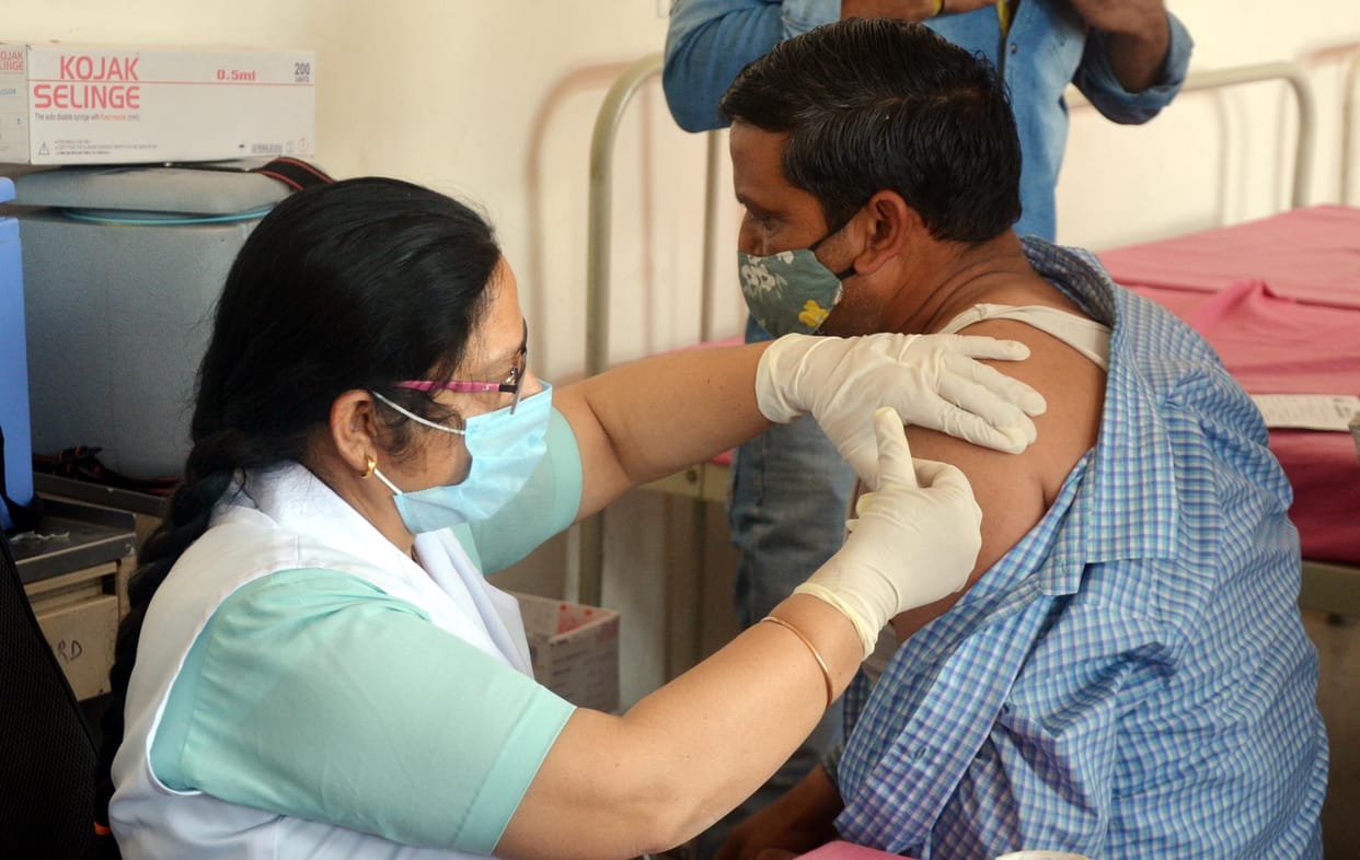 56 thousand people got corona vaccine installed in the district