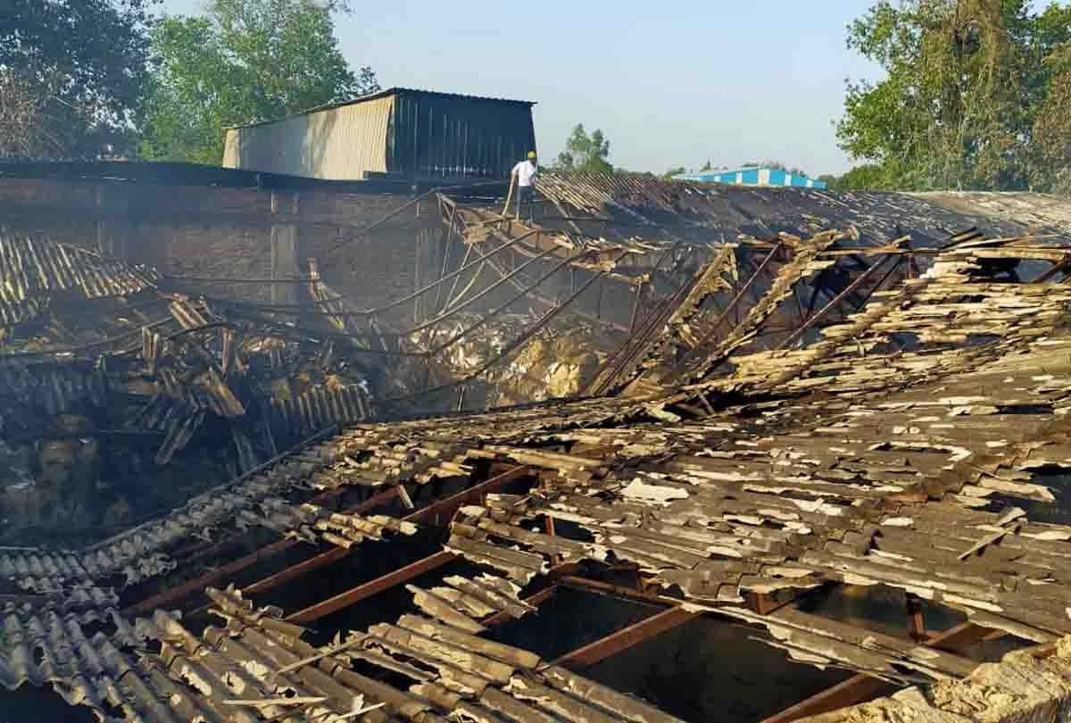 Damage of one crore due to fire in factory