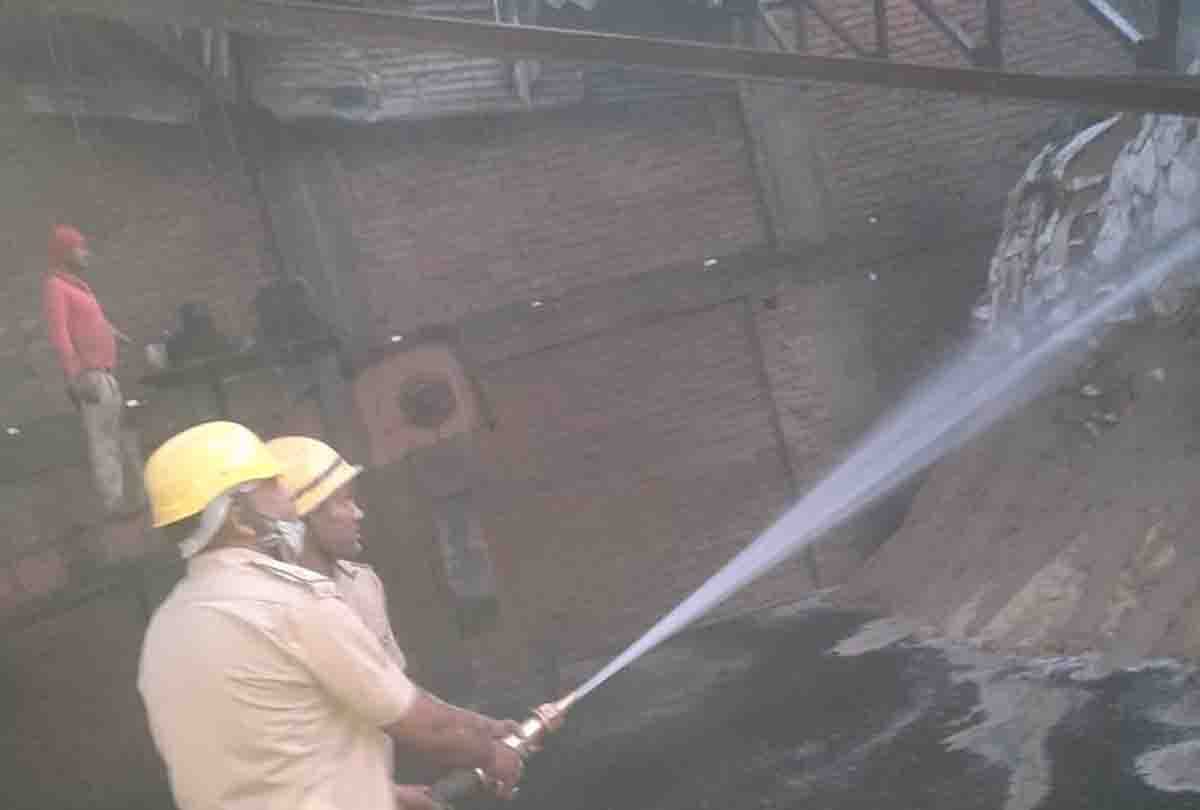 Damage of one crore due to fire in factory
