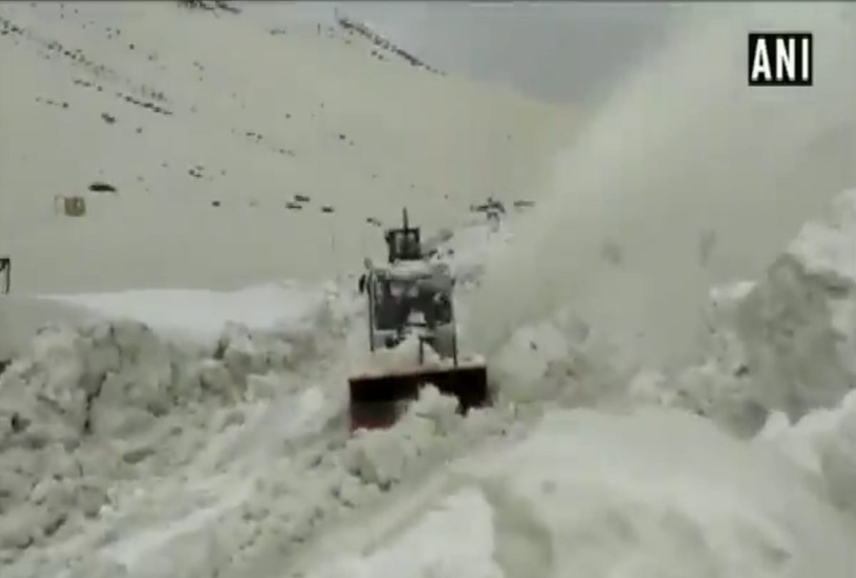 Movement on Mughal Road may start in April itself, snow removal work likely carried out soon