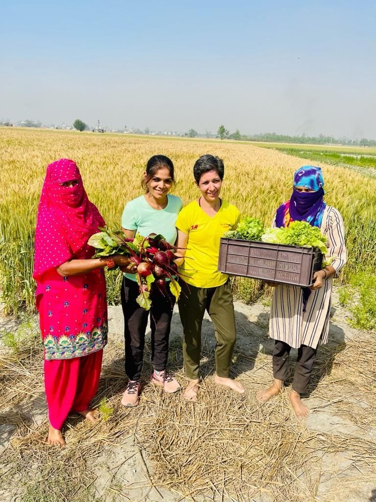 Two girls started marathon from Delhi to give message of organic farming
