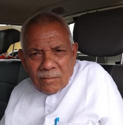 former MLA gave threat to leave villae