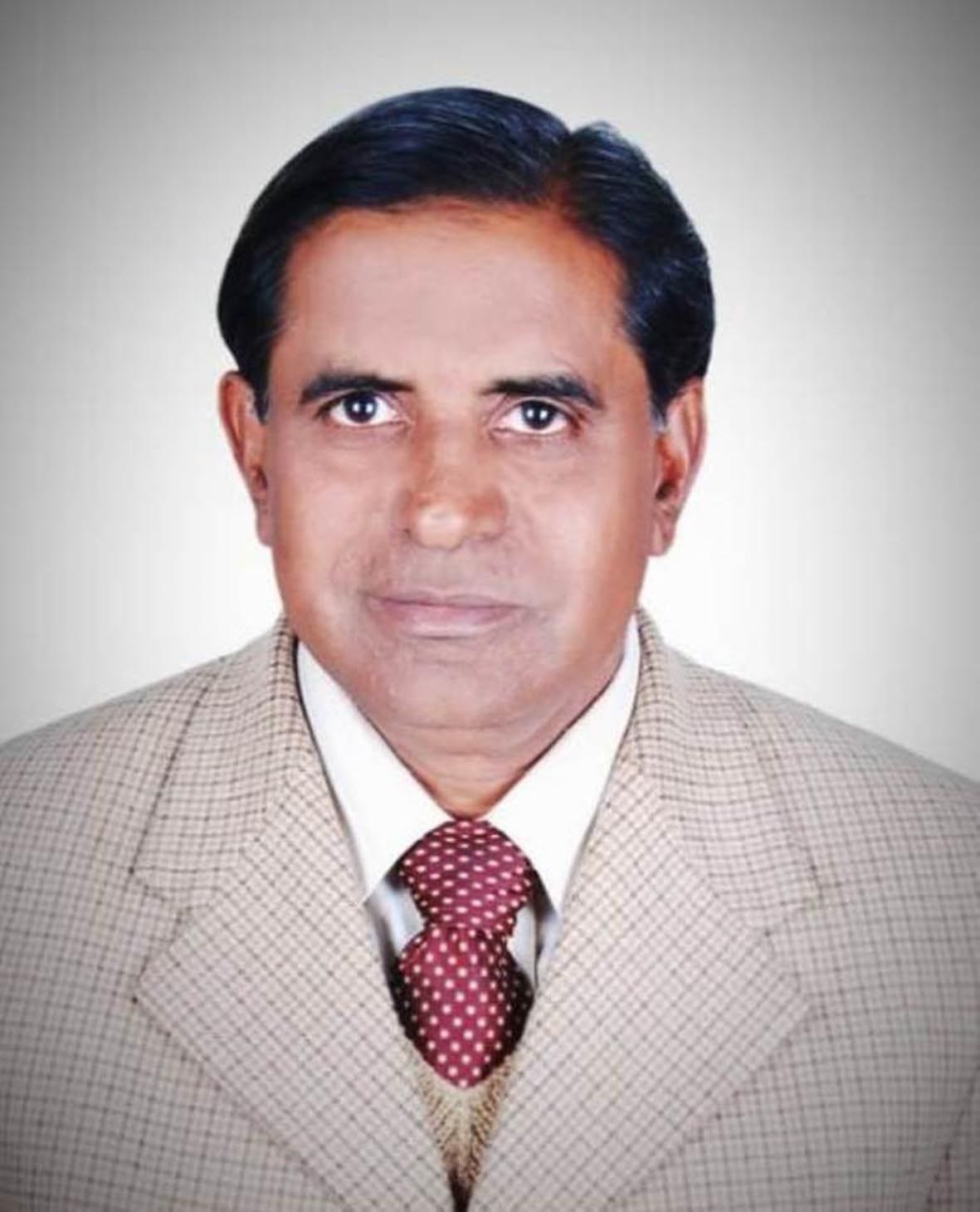 AMU professior kayyum become shreenagar cluster university chancler