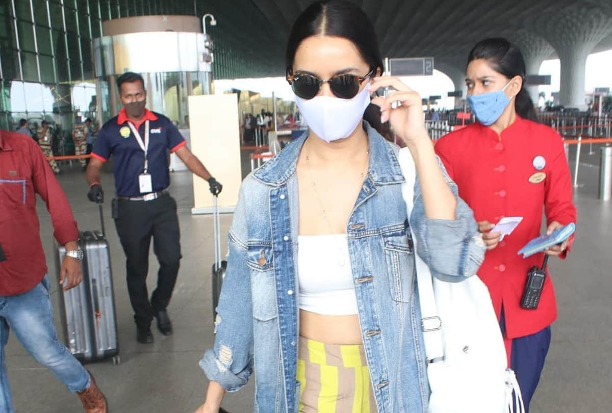 shraddha kapoor summer cool look in tube top with striped pant