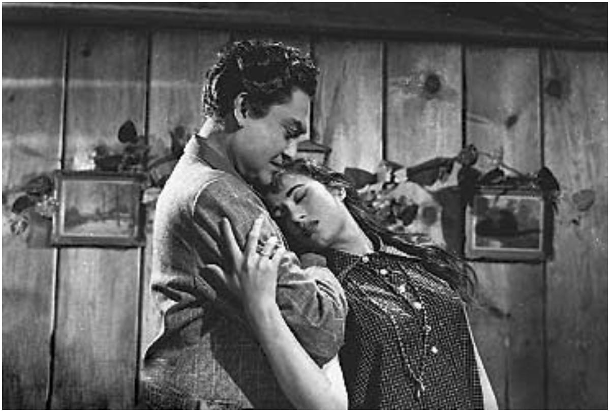 Death Anniversary: 10 funny things about Ashok Kumar: Ashok Kumar's marriage was broken after becoming a hero, there was chaos in the house