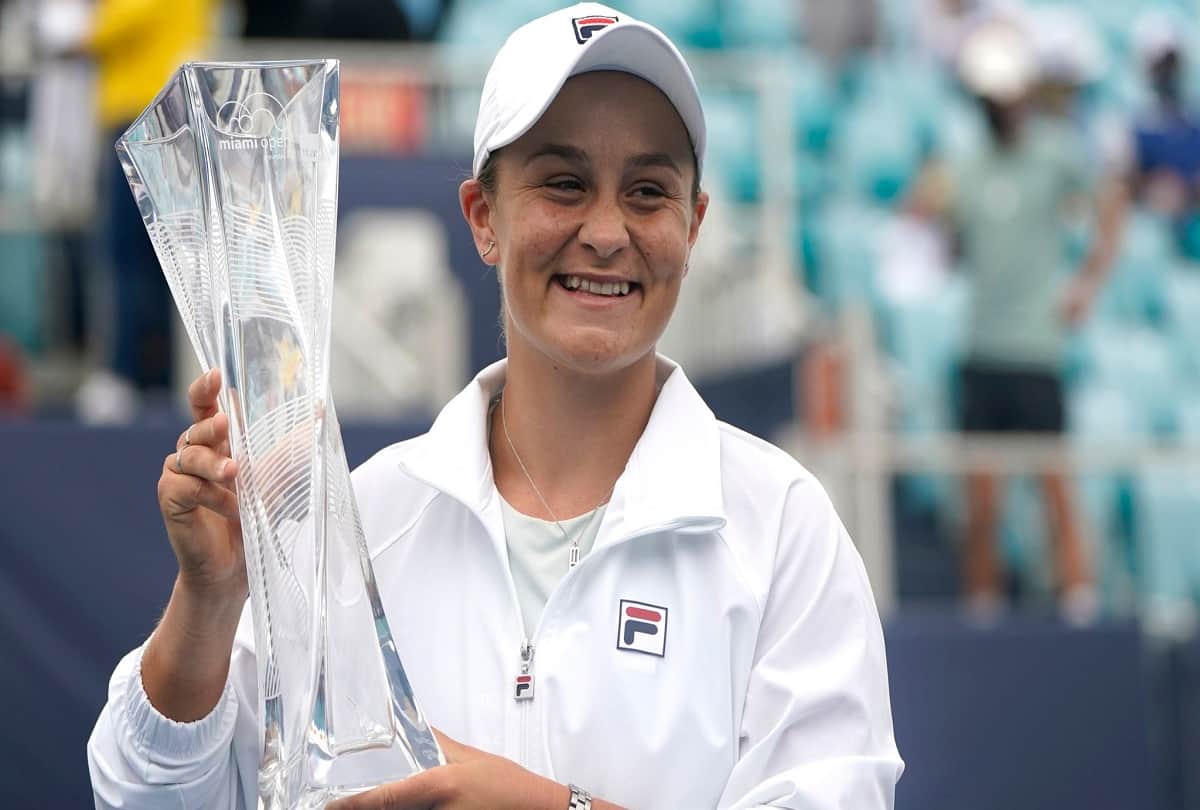 Ash Barty wins Stuttgart clay court tournament title