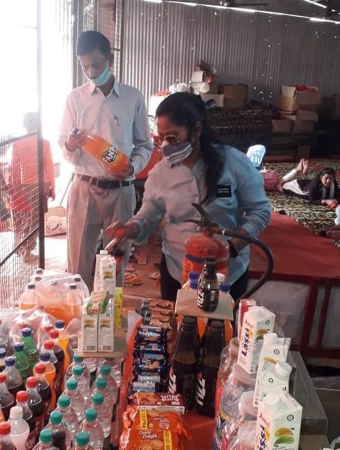 Administration raids in Purnagiri Dham shops, invoices of seven shops