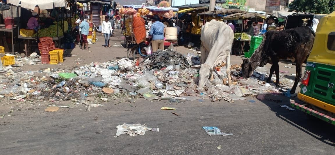 Stopping dumping in dumping yard