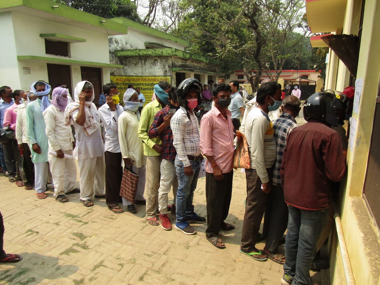 3386 people bought leaflets for three posts