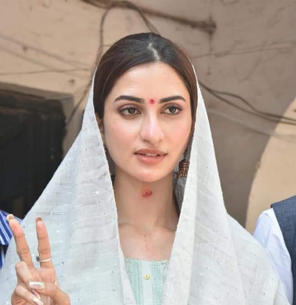 Actress-model Deeksha Singh filed nomination for the post of Zilla Panchayat member from Jaunpur