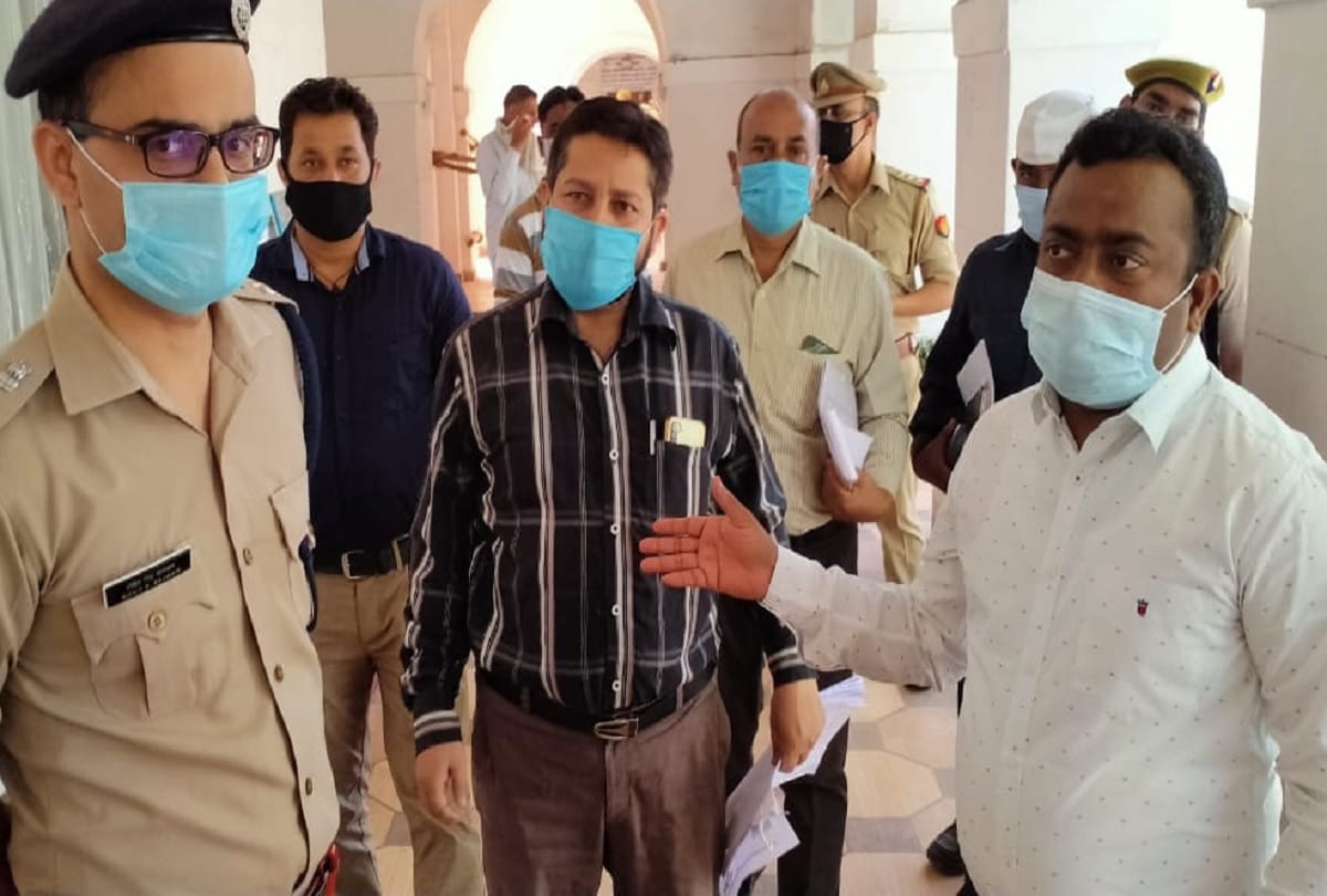 Corona update in Bareilly DM and SSP holds meeting 