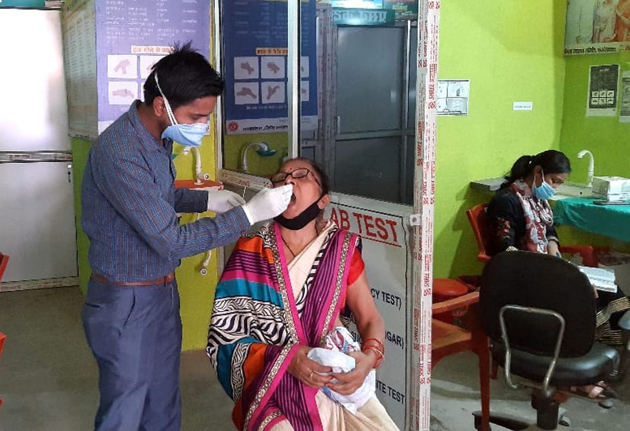 Cough in health fairs, flood of cold patients