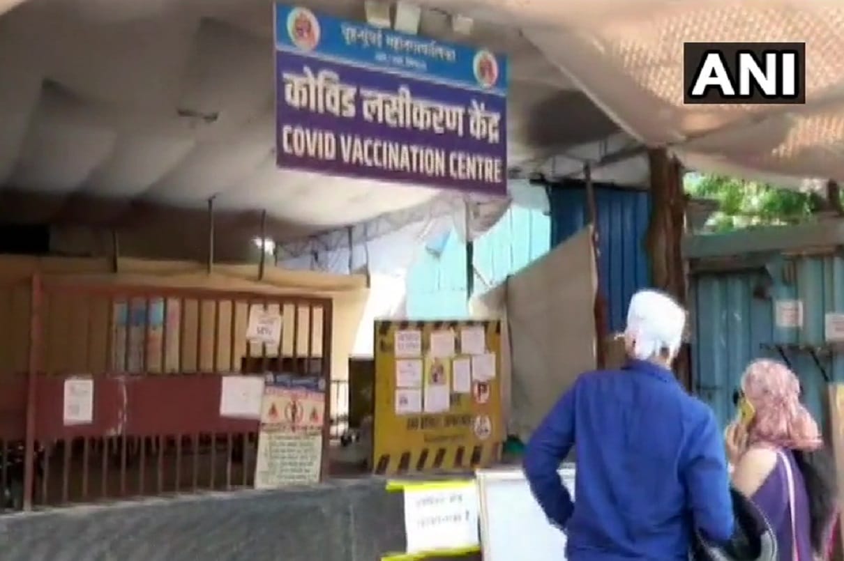 Fire out break Jumbo Covid Centre in dahisar in mumbai