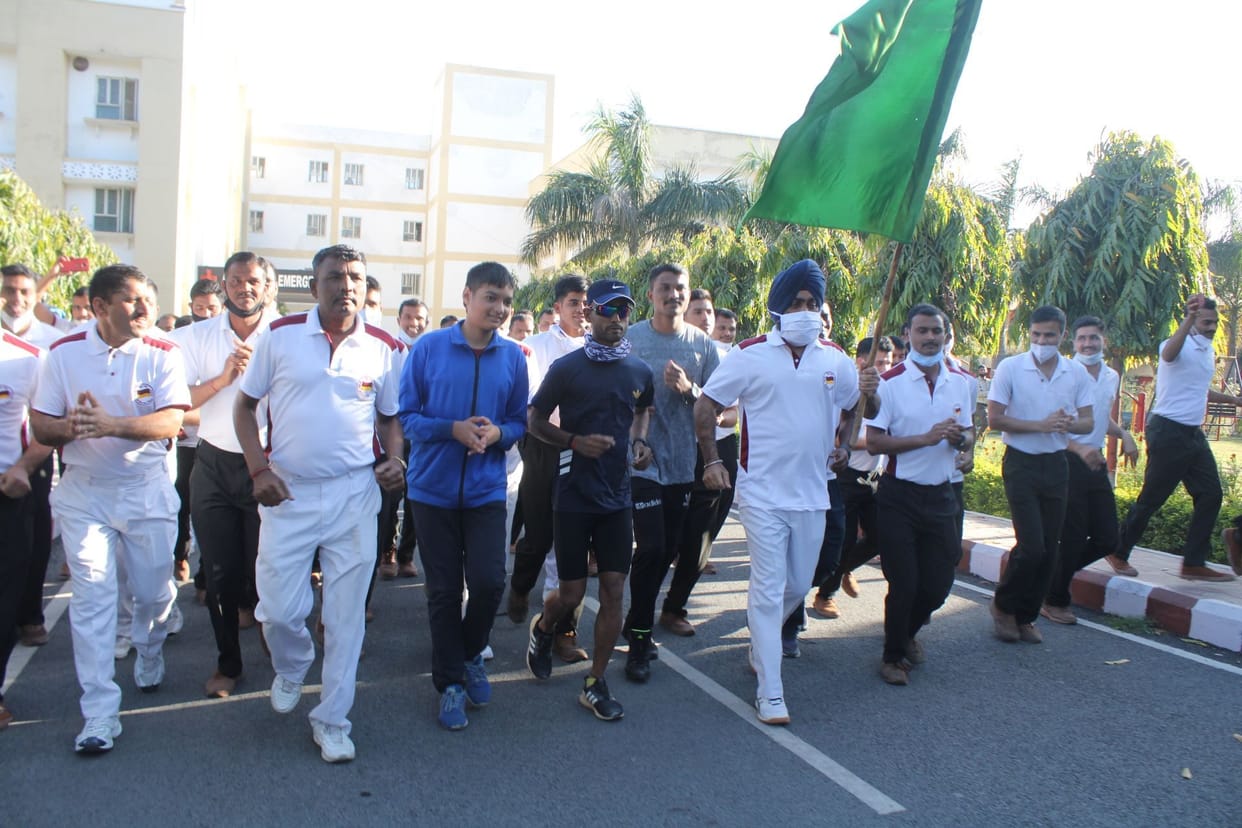 P Velu left for Jammu on foot from Kashmir to Kanyakumari