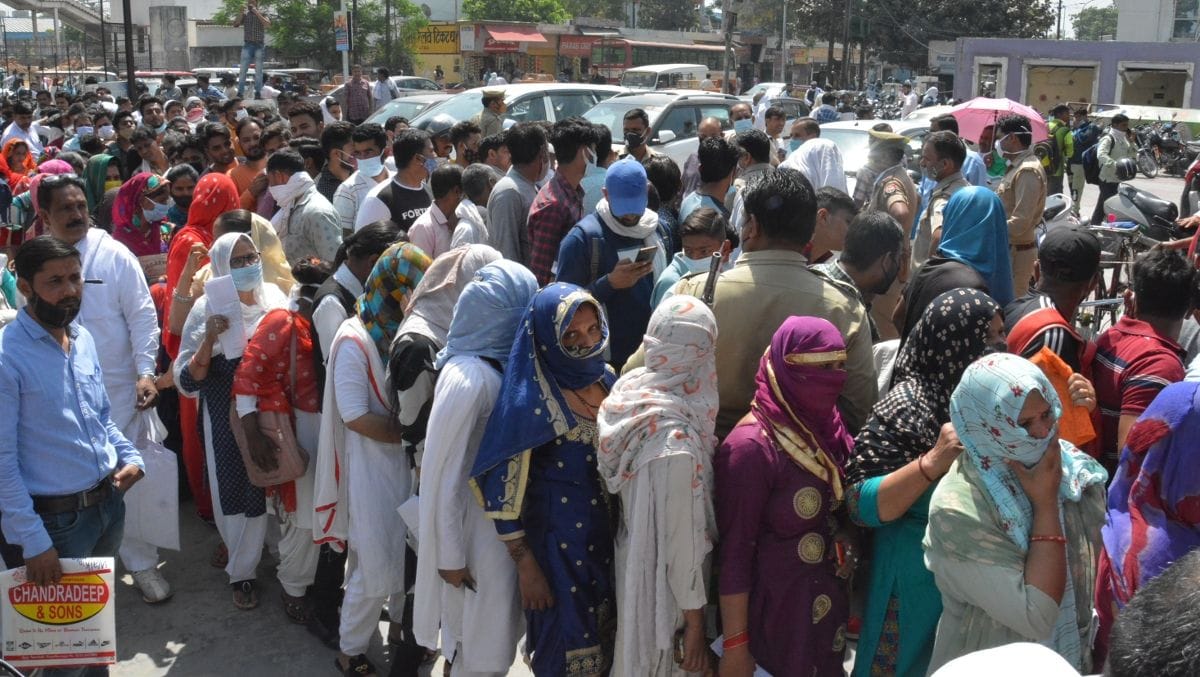 Harassment in SBI for depositing nomination fee