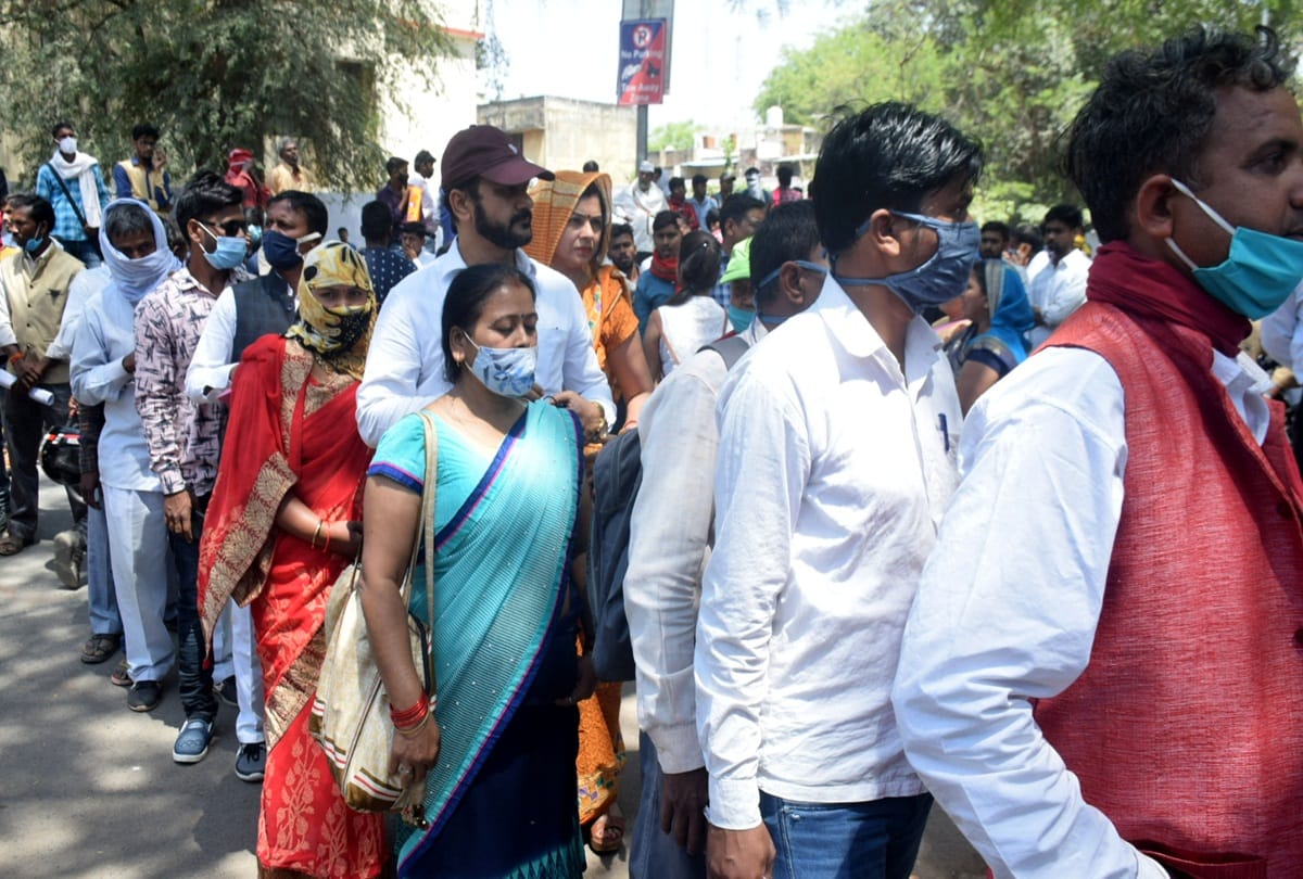 Panchayat Election Prayagraj: 950 nominations for the District Panchayat member on the very first day