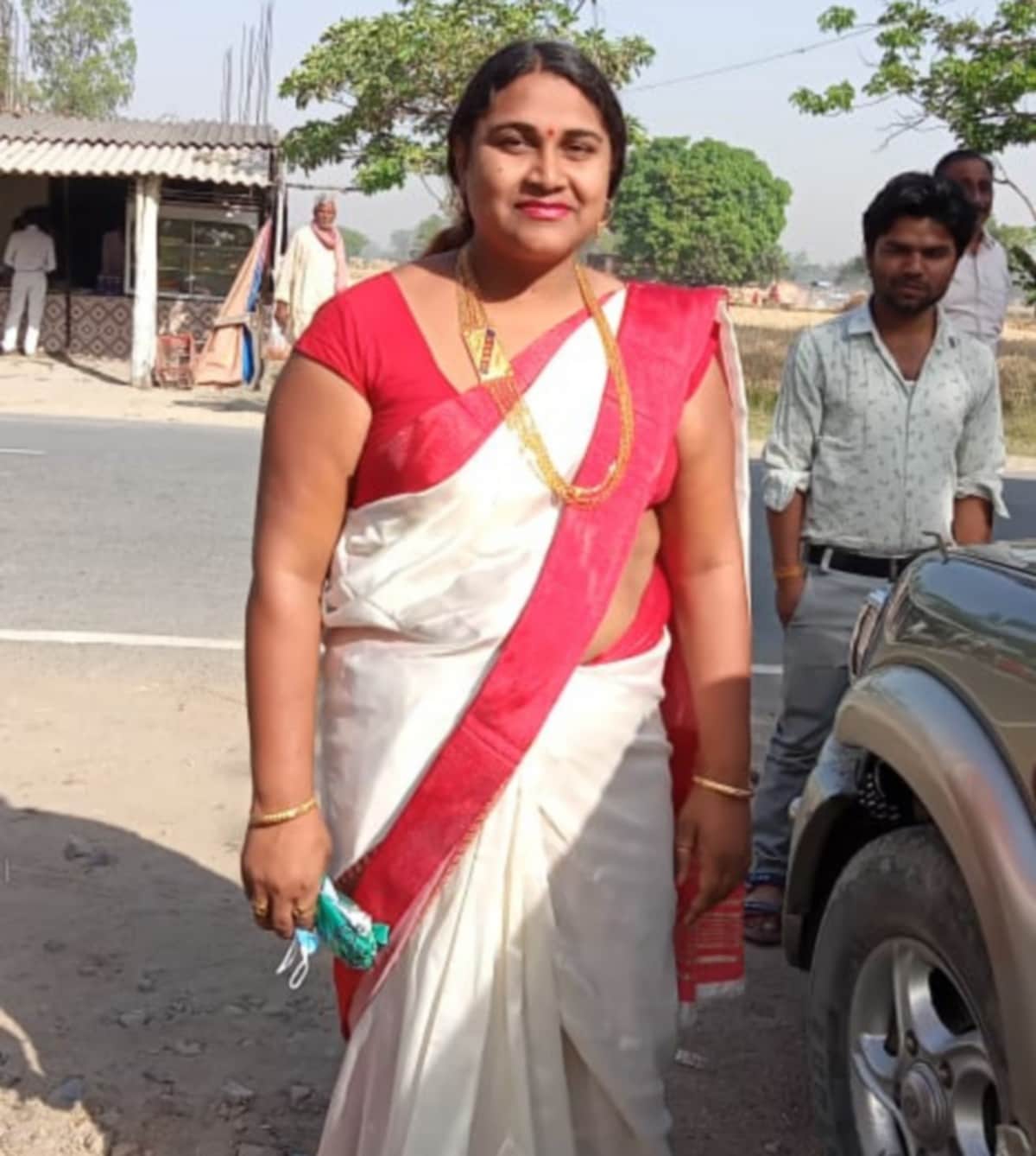 UP panchayat elections 2021: these people make panchayat chunav interesting in jaunpur glamor asha kinnar and two and a half feet Anita