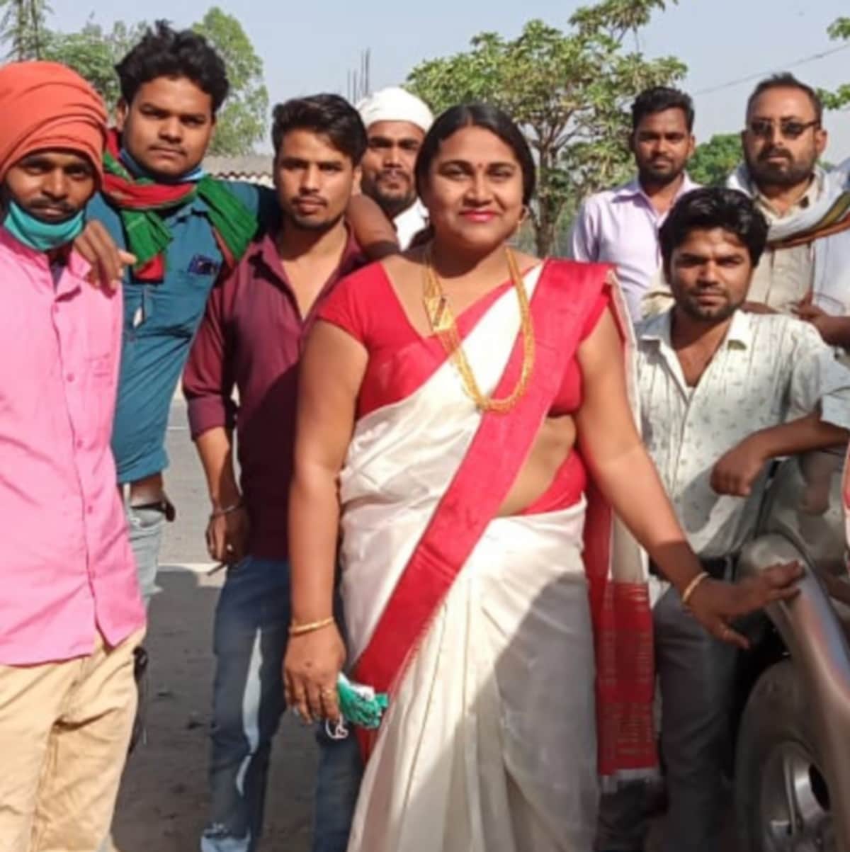 UP panchayat elections 2021: asha Kinnar contest again panchayat chunav said leaders unable to develop village in jaunpur