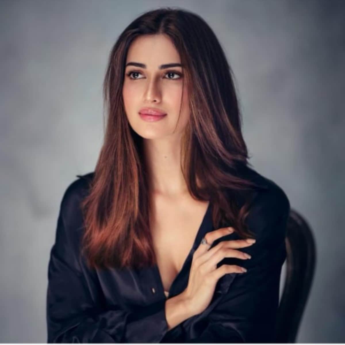 Who is deeksha singh miss india runner up contest in up panchayat chunav in jaunpur